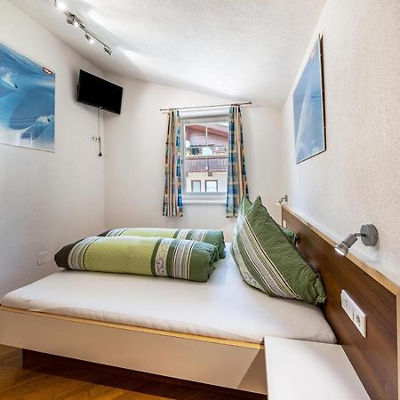 Apartamento Haus Rudi Ried im Zillertal Exterior foto