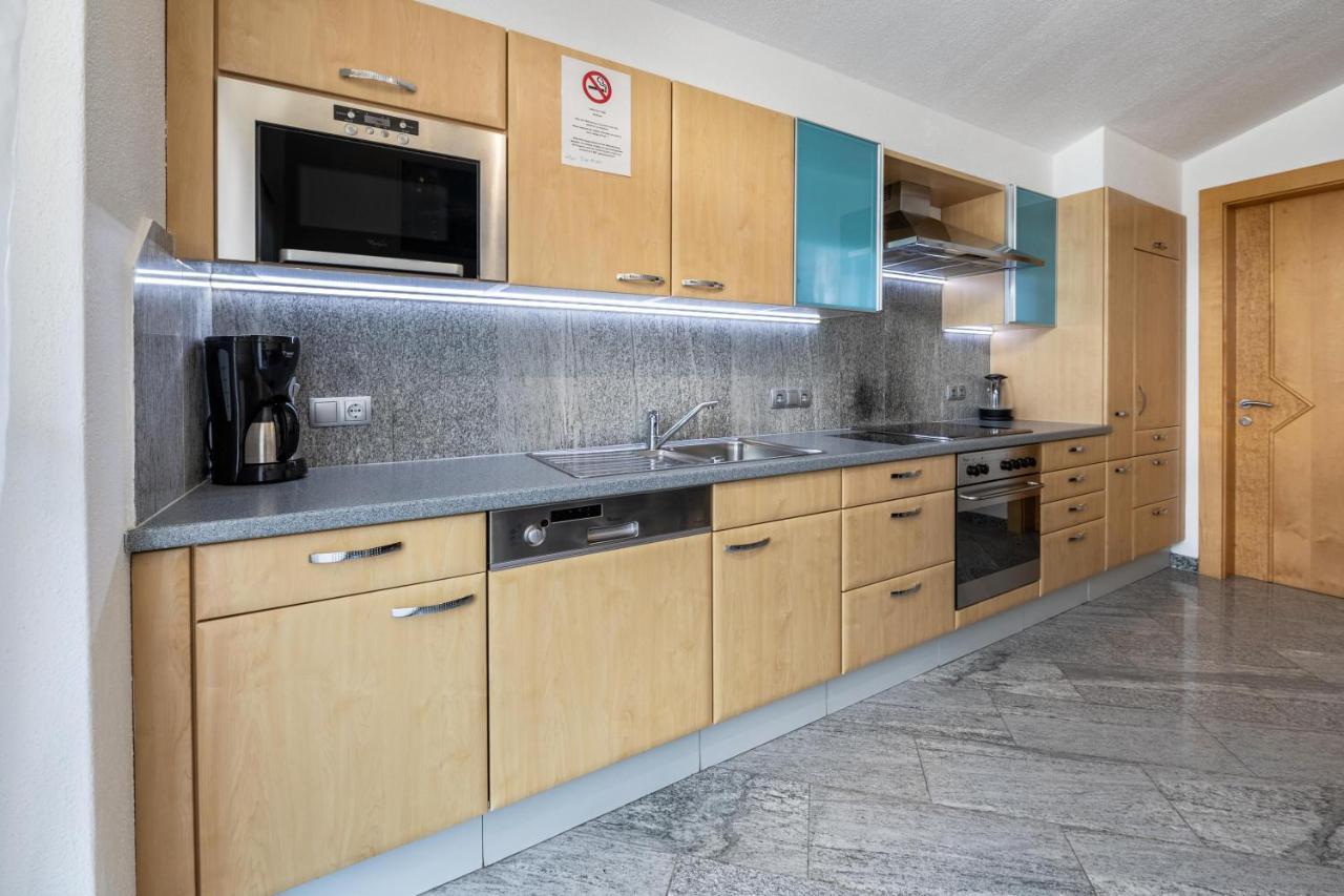 Apartamento Haus Rudi Ried im Zillertal Exterior foto