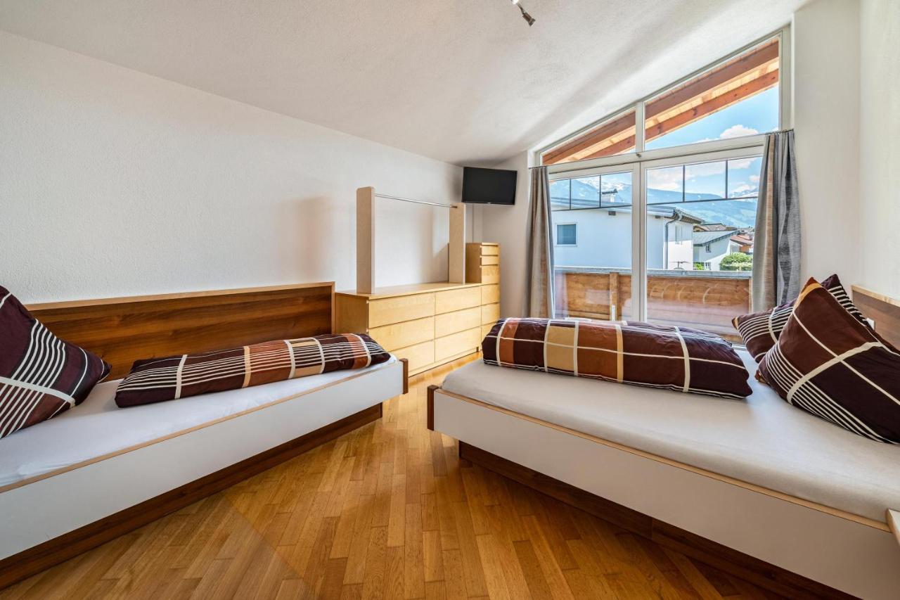Apartamento Haus Rudi Ried im Zillertal Exterior foto