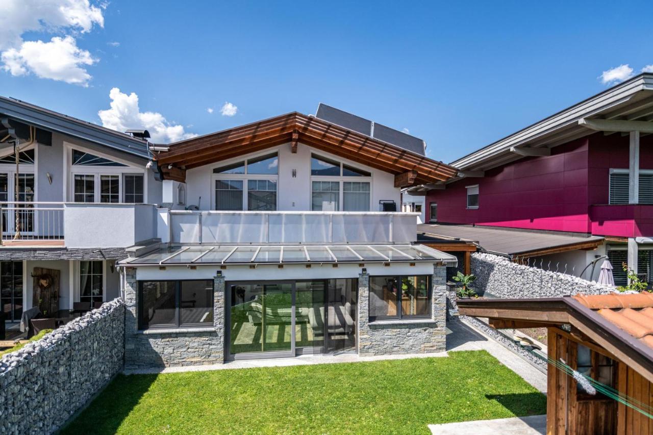 Apartamento Haus Rudi Ried im Zillertal Exterior foto