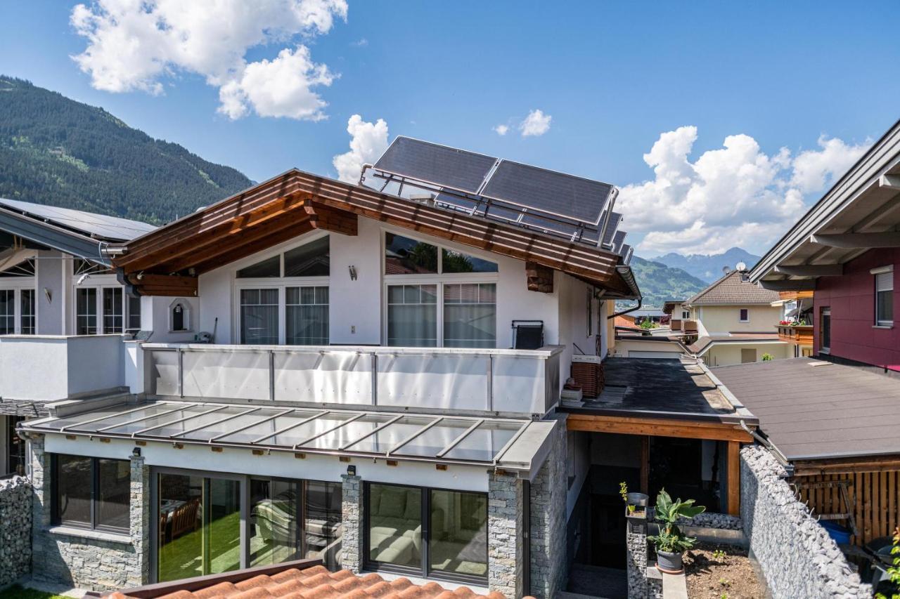Apartamento Haus Rudi Ried im Zillertal Exterior foto